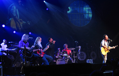 Le groupe - Toto - en concert au Zénith de Paris